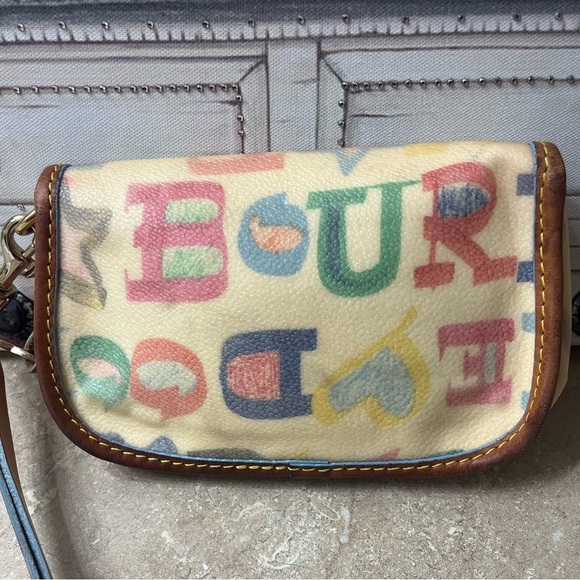 Dooney & Bourke Doodle Scribble Wristlet, Vintage - Picture 4 of 13